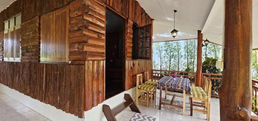 Homdoiintr Farmstay ฮ่อมดอยอินทร์ ฟาร์มสเตย์ Ban Huai Kaeo Exterior foto